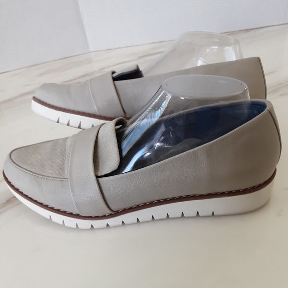 DR. SCHOLL'S IMAGINE GRAY VEGAN LEATHER LOAFER SZ 10 - Picture 5 of 8